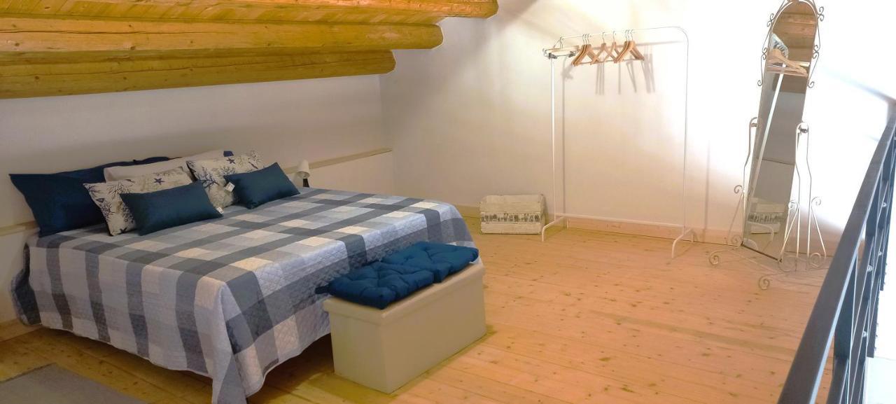 Almademari Giglio Casa Vacanza Пакино Экстерьер фото